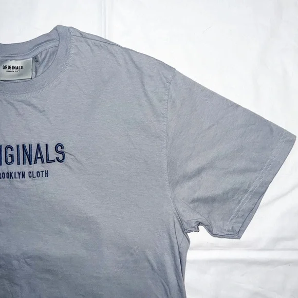 Brooklyn Cloth Originals Center Chest Tonal Embroidery Tee, Size L - Picture 6 of 9